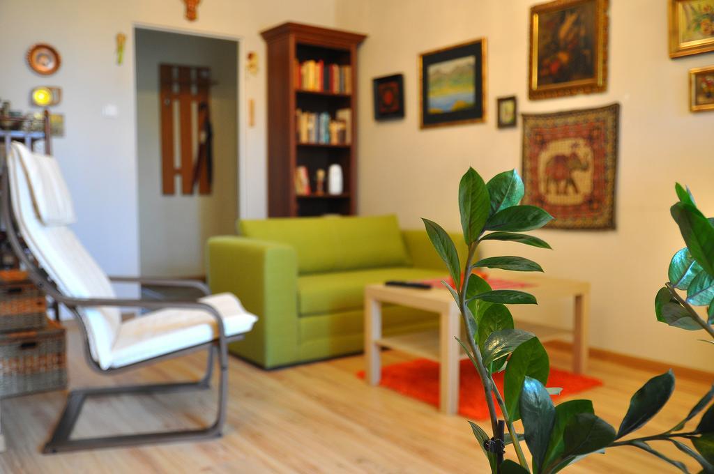 Cozy Apartment In Tarnów Exterior foto